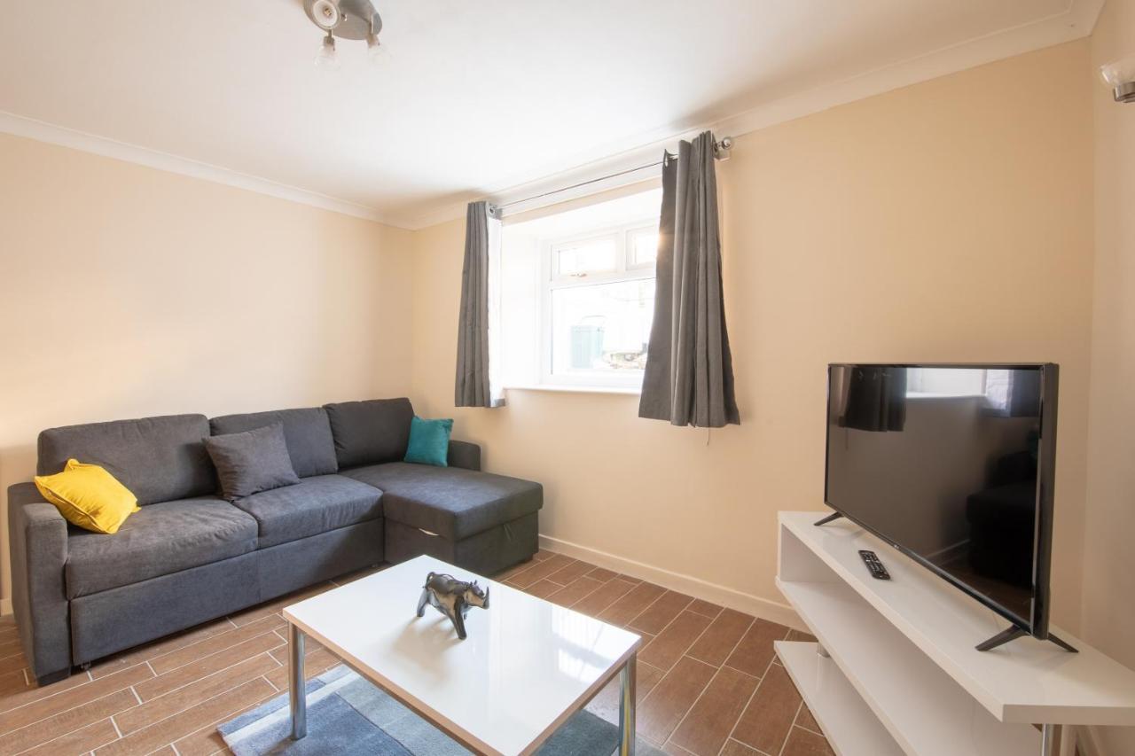 Host & Stay - Hanover Apartment Суонси Экстерьер фото